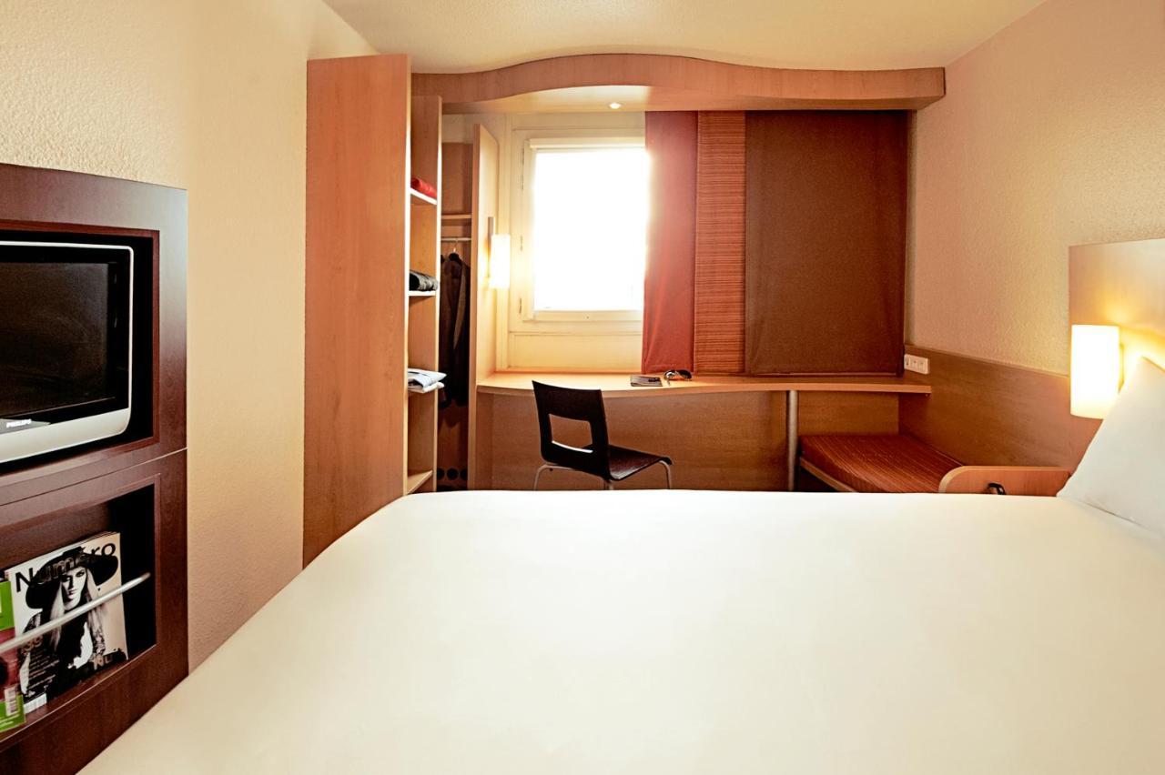 Ibis Oran Les Falaises Luaran gambar
