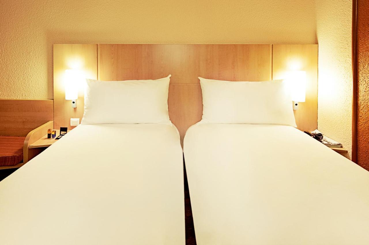 Ibis Oran Les Falaises Luaran gambar