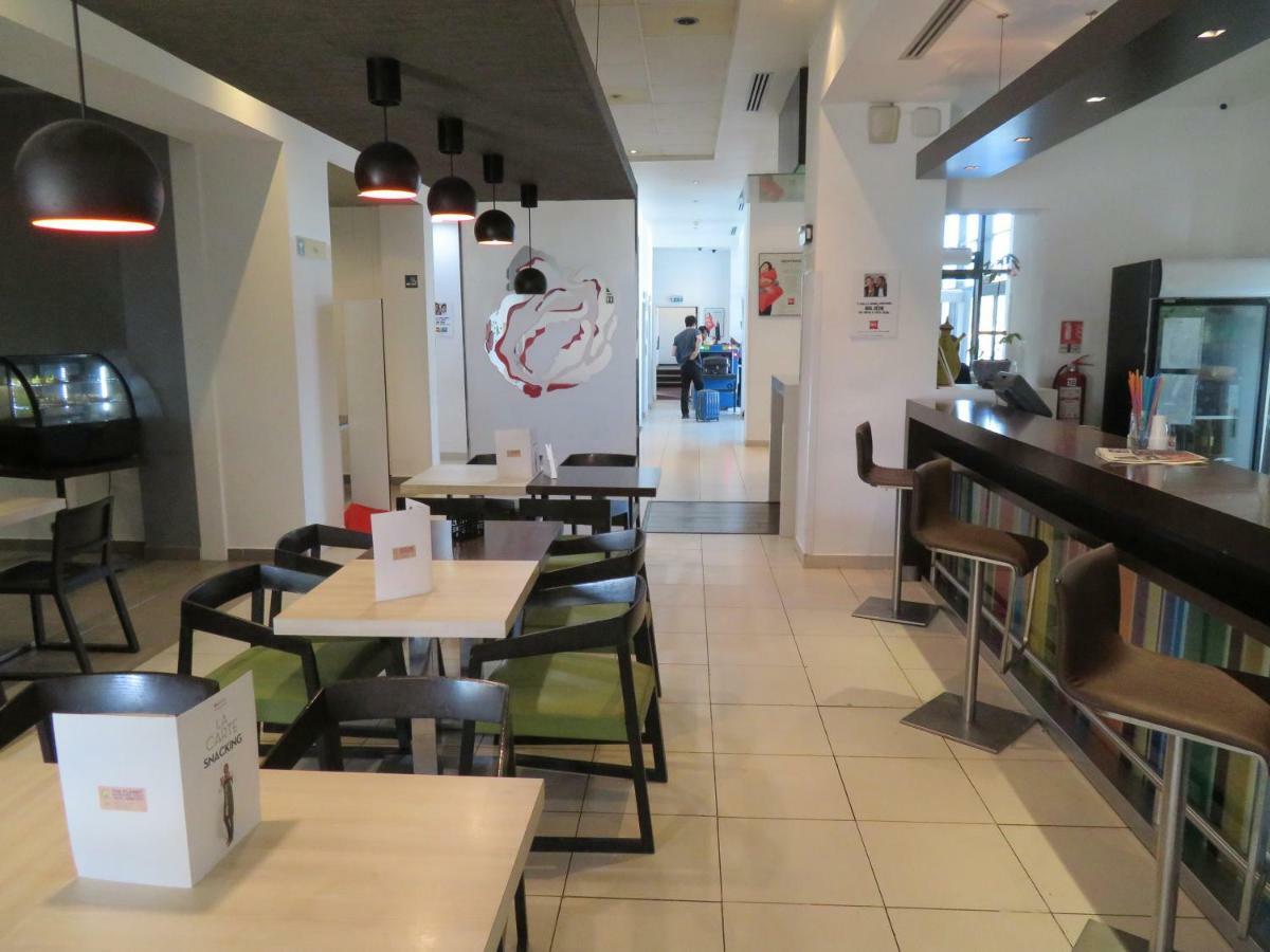 Ibis Oran Les Falaises Luaran gambar