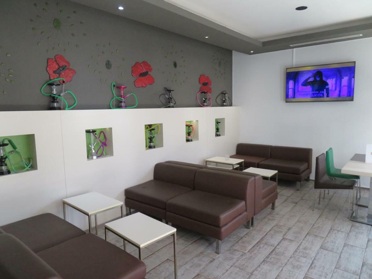 Ibis Oran Les Falaises Luaran gambar